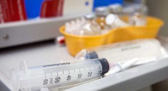 Все больше казахстанцев не соглашаются на вакцинацию