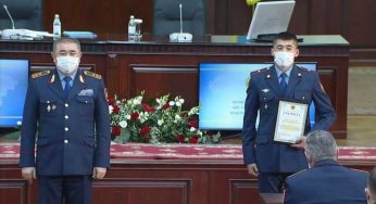 Лучших участковых Казахстана наградили в МВД