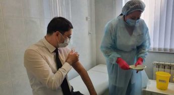 В Костанайской области вакцину от коронавируса получили 40 человек