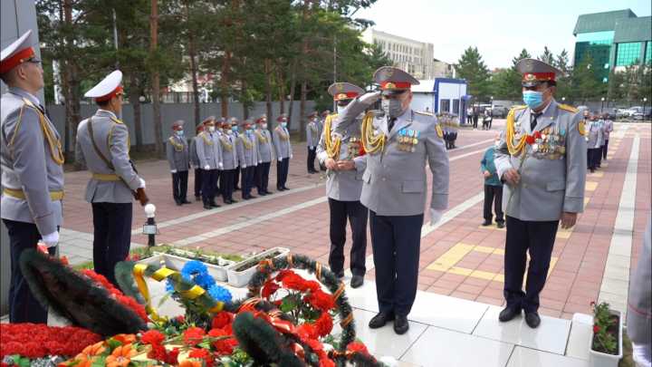 День казахстанской полиции: В Костанае отмечено более 250 полицейских