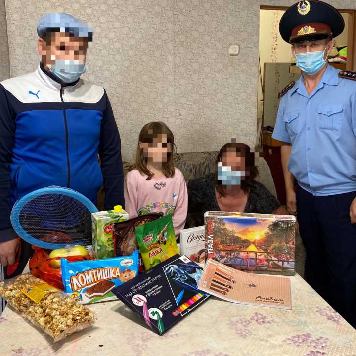 Сотрудники службы пробации содействуют в решении проблем осужденных