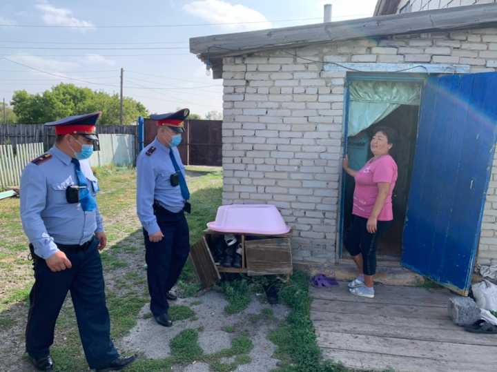 В Костанайской области впервые появились помощники участковых инспекторов полиции