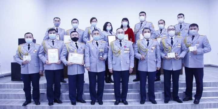 Более 20 человек поощрены в канун Дня Независимости в Костанайской академии МВД им.Ш.Кабылбаева