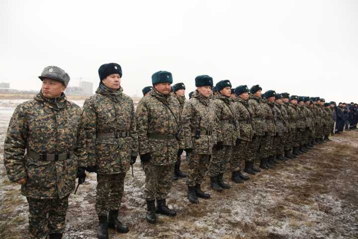 Офицеров запаса призовут на воинскую службу в Казахстане