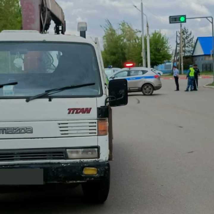 По улице Чернышевского кран-манипулятор сбил 12- летнего подростка