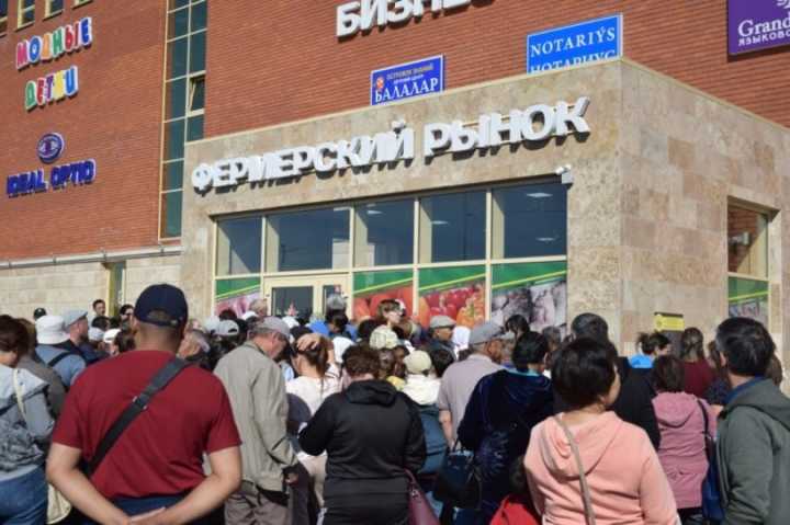 Сахара нет, цены рыночные: сельскохозяйственная ярмарка на фермерском рынке прошла в Костанае
