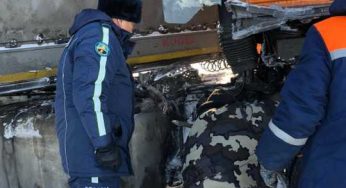 Сотрудниками полиции и дорожниками была оказана помощь водителю большегруза, который слетел в кювет.