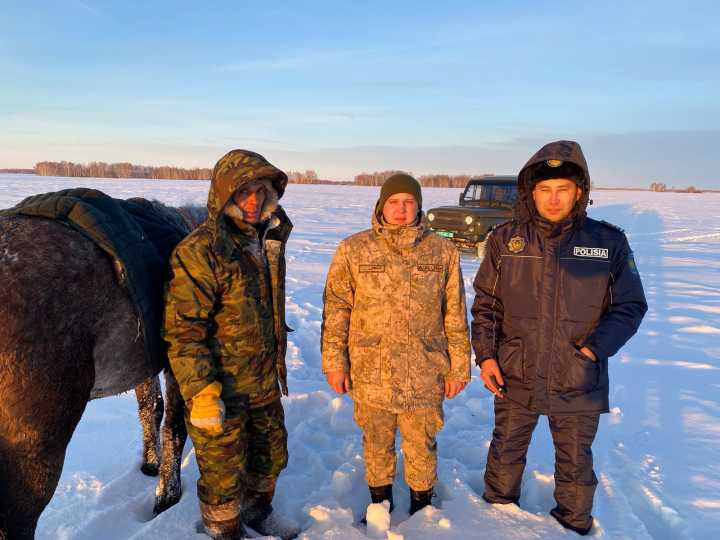 Карабалыкские полицейские нашли заблудившегося пастуха