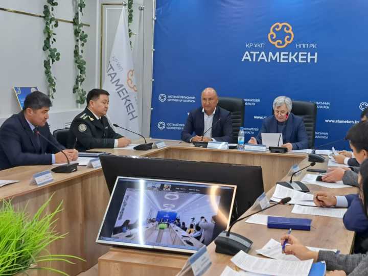 Парадокс с налогом на землю: вопрос решали на площадке Палаты предпринимателей Костанайской области.